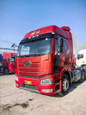 La FAW utilise un camion tracteur J6P de 6x4 550 ch